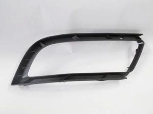 Skoda Superb- 13/15; Sis Lamba Çerçevesi Sağ (Tw-Y) (Oem No: 3T0807682)