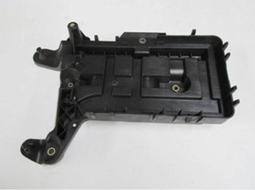 2010-2012 Skoda Octavia Akü Koruma Plastiği (Bfn) (Adet)