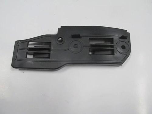2001-2005 Volkswagen Passat B5 Ön Tampon Bağlantı Braketi Sağ Plastik Oem No: 3B0807184E