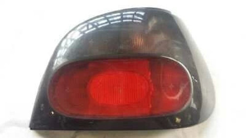 Stop Lambası Sağ Dış Renault Megane I Bm 96- (Oem No: 7700828138)