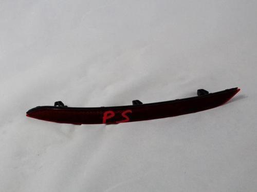 Tampon Reflektörü Arka Sol Vw Golf8 Bm 20- (Oem No: 5H0945105)