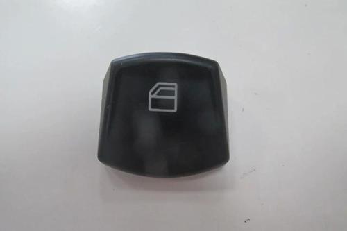Mercedes Vito- Viano- 2003-2014  Ön/Arka Cam Düğme Butonu Sağ (Oem No:A6395451413P1)