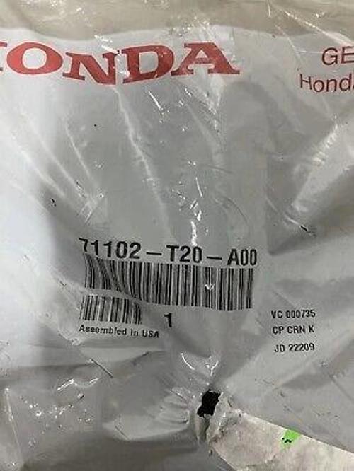 Panjur Köşe Braketi Üst Cıvıc 22Sonrası Sağ (Oem No: 71102-T20-A00)