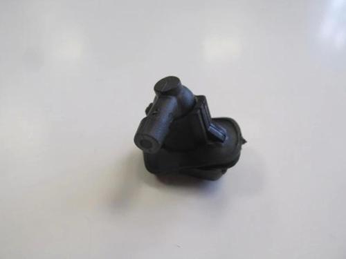 Toyota Rav4- 94/00; Ön Cam Su Fıskiye Memesi (Oem No: 85381-12030)