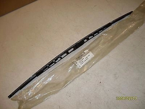 Sılecek Süpürgesı Ön Sag Swf - 530 Mm Vw Passat-Transporter T4Bm 97-00 (Oem No: 3A1955425A)