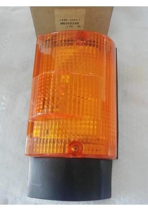 Sinyal Lambası Canter   86-94 304/449 Sağ (Oem No: Mb302245)