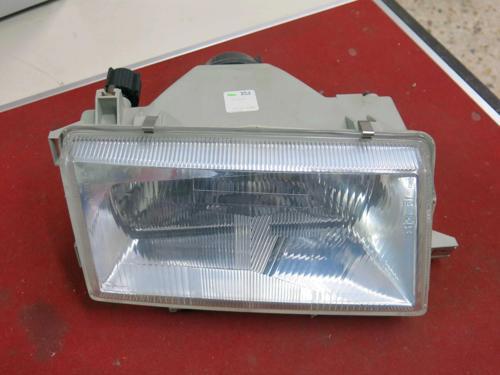 Far R11 / Flash Sağ (Oem No: 7701032934)