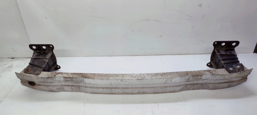 Vw A3 2008 2013 Tampon Demiri Ön (Oem No:8P0807113F)