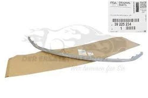 Ön Tampon Çıtası : Orta Astarlı Opel Crossland Bm 17- (Oem No: 39225234)