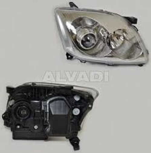 Far Avensis 04-06 Motorlu Sağ (Oem No: 81130-05190)