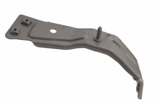 Tampon Bağlantı Braketi Jetta 11-18 Ön Sol (Oem No: 5C6821135)