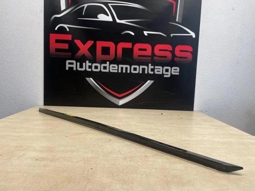 Sağ Marşpiyel  Bakalıt Psa 308 (P5) B.M 2021- (Oem No: 983601931T)