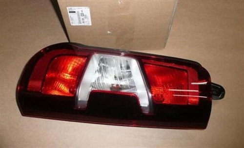 Psa Partner/Rifter/Combo/Doblo B.M 2019- Stop Lambası Sağ (Oem No:9820554880)