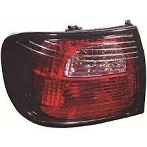 Stop Lambası Dış Sağ Japon Prımera (P11) Bm 00-01 (Oem No: 26550-9F527)