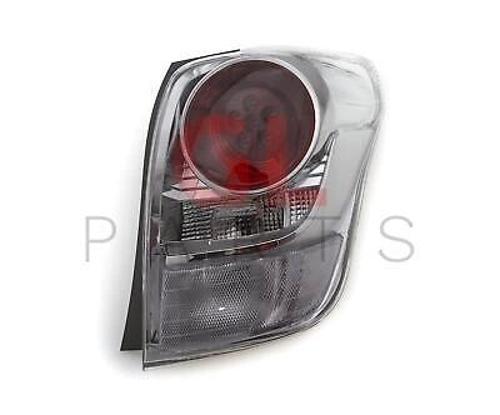 Japon Verso (R2) Benzin-Dizel 2013- Stop Lambası Sağ  (Oem No:815510F130)
