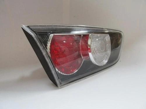 Mıtsubıshı Lancer- 11/16; İç Stop Lambası Sol Kırmızı/Beyaz (Siyah) (Casp) (Oem No: 8337A083)