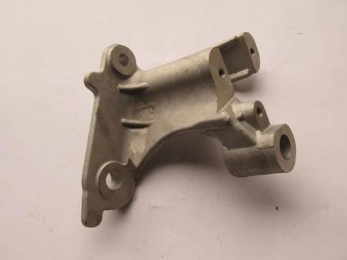 Renault Talısman- 21/22; Motor Beşiği Bağlantı Ayağı Sol (Beşik Darbe Emici) (Oem No: 548512672R)