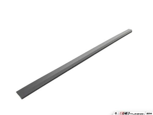 Bant Kapı Passat 2006-2009 Ön Sağ Alt (Oem No:3C0854940A)