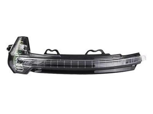 Vw  A4 A5 2015- Ayna Sinyali Sol  (Oem No:8W0949101A)