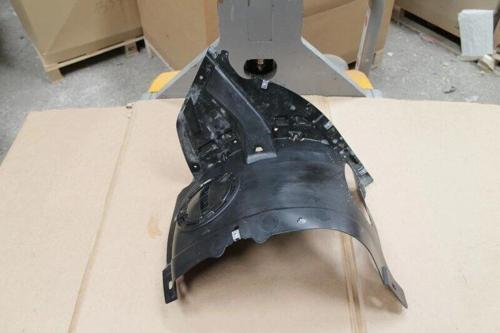 Vw Golf7 2013- Çamurluk Davlumbazı Ön Sol Önün Önü (Küçük Olan) (Oem No:5G0805911)
