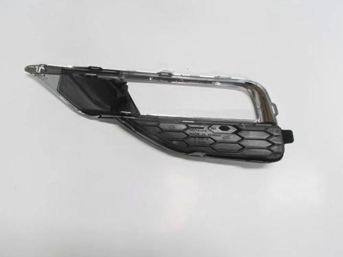 Honda Crv- 2015-2018  Sis Lamba Kapağı Sağ Sis Delikli (Nikelaj Kaplamalı) (Tw) (Oem No:71103T1Wa00)