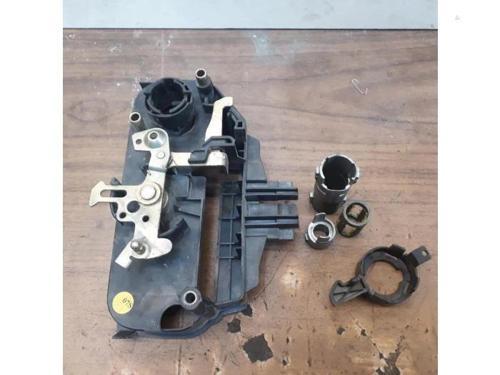 Kilit Bagaj Kapak Transporter Transporter T5/ Transporter T6 04-15 (Oem No: 7H0827426T)
