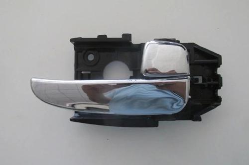 Hyundaı Elantra- 04/07; Ön Kapı İç Açma Kolu Sağ Nikelajlı (Oem No: 83620-2D000Ca)