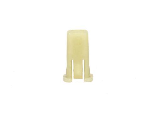 Somun : (Plastık) Cam Yıkama Deposu/Ön Tampon Yan Ford Connect Bm 02- (Oem No: 90Bg 17K657 Aa)