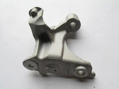 Renault Talısman- 21/22; Motor Beşiği Bağlantı Ayağı Sağ (Beşik Darbe Emici) (Alüminyum) (Oem No: 54