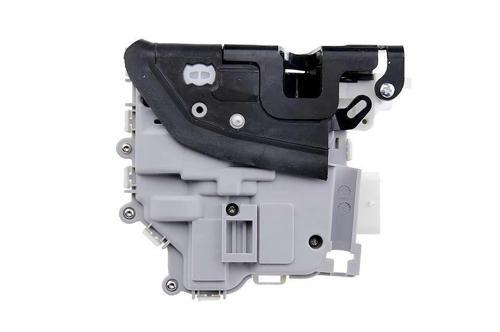 Kapı Kilidi Ön Sağ Vw A1-A3-A4-A5-Q5 Bm 15- (Oem No: 8X1837016)