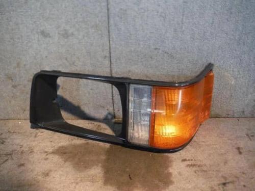 Sinyal Lambası L300   87-97 Çerçeveli Sol (Oem No: Mb527293)