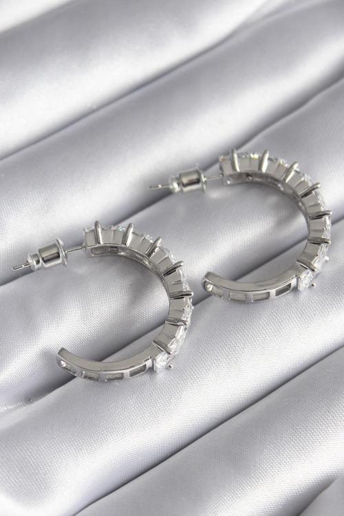 Zarif Kadın için Silver Pirinç Zirkonlu Halka Style Küpe