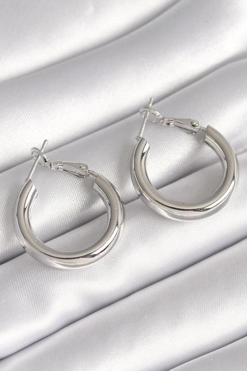 Zarif Kadın için Silver Pirinç Halka Motif Küpe