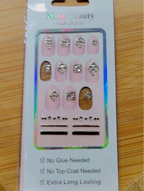 Lüks  Figürlü  Nail Sticker