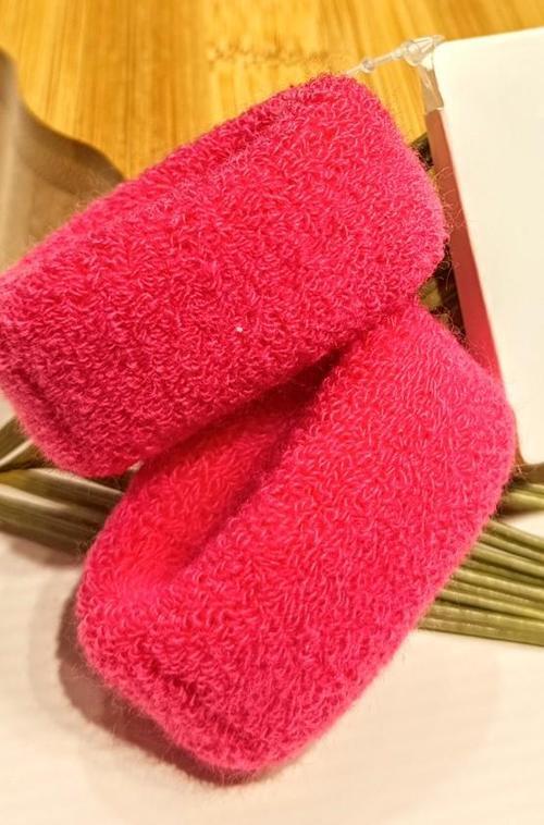 Pembe İkili Lüks Gösterişli Sportif Topuz Toka