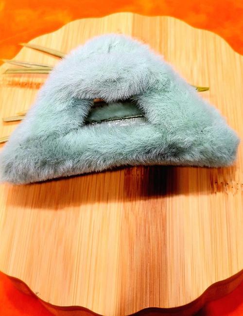 Lüks Figürlü Yeşil Peluş Mandal Toka