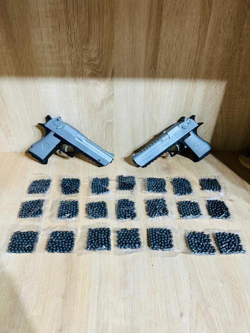 Boncuklu  20x11 cm Boncuk Atan Silah 2 Adet + 21 Paket Boncuk