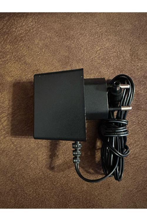 Milyon Ticaret Meiç -1201501802 12V 1.5A Adaptör