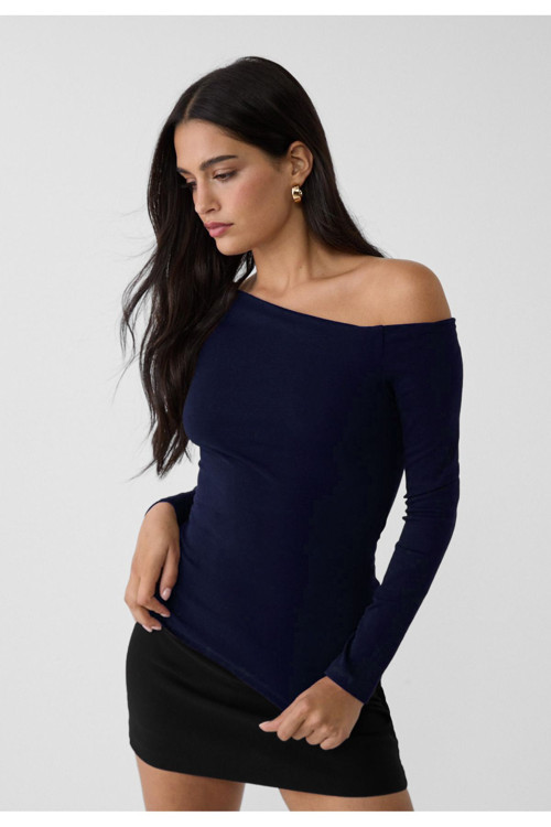 Lacivert Asimetrik Yaka %100 Pamuk T-Shirt Bluz