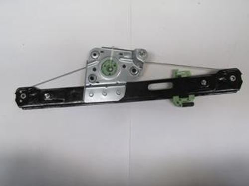 Bmw 1 Seri E87 04/11 Arka Cam Kri̇kosu Sağ Elektri̇kli̇/motorsuz (Tw) 