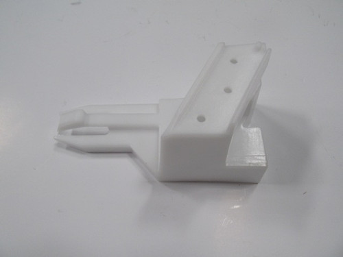 Mitsubishi Lancer 08/13 Ön Tampon İç Bağlantı Braketi̇ Sağ Küçük (Tw)
