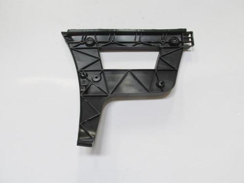 Audi A4 08/12 Arka Tampon Braketi̇ İç Sağ (Yan Kulağa Takılan) (Plasti̇k) (Tw)