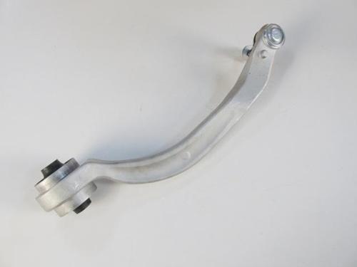 Seat Exeo 09/11 Ön Alt Roti̇lli̇ Kol Arka Sağ Eğri̇ Ti̇p(salıncak) Alümi̇nyum (Sh) 