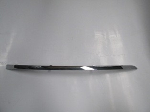 Audi A8 05/07 Ön Tampon Bandı Üst Ni̇kelajı Sağ (Bfn)
