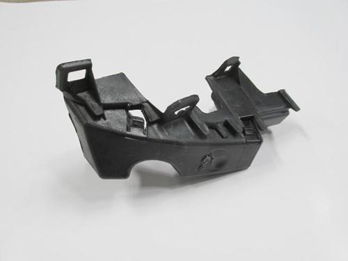 Citroen C Elysee 17/24 Stop Lambası Alt Bağlantı Braketi̇ Sol (Plasti̇k) 