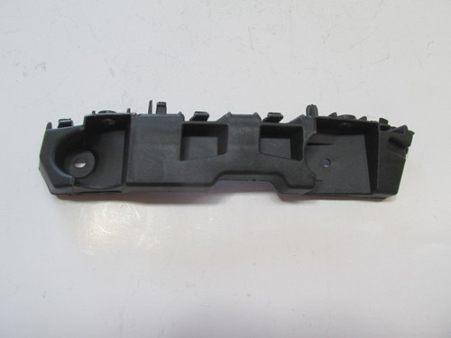 Dacia Sandero 17/20 Ön Tampon Braketi̇ Sol
