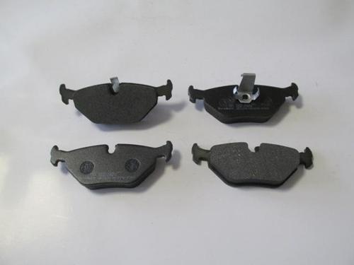 Bmw 5 Seri E39 01/03 Arka Fren Balatası (Kablosuz)(di̇sk) (121,9x45x16,5/123,1x45x16,5)(bramax) 