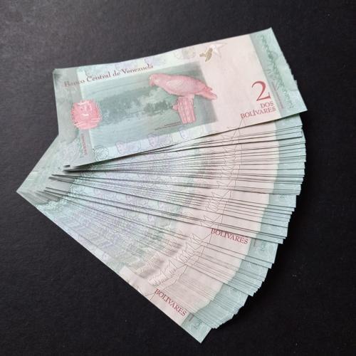 3996367f62a3febfb7 2018 Venezuela 2Bolivar ÇİL 100 Adet Deste Yabancı Eski Para