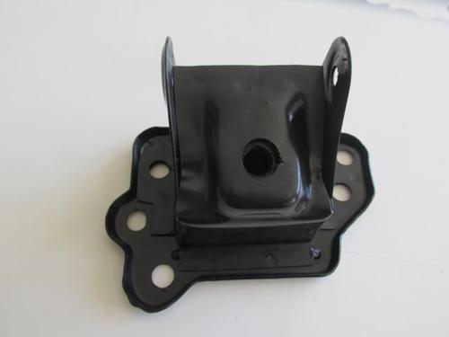 Opel Corsa C 04/06 Ön Tampon Demi̇ri̇ Bağlantı Ayağı Sağ (Şasi̇ Ucuna Bağlanan) 