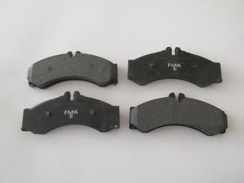 Mercedes Sprinter 00/07 Arka Fren Balatası (Kablosuz)(di̇sk)(164,2x72x19,5) (Fmk) 